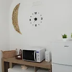 Dionisio House Апартаменты *